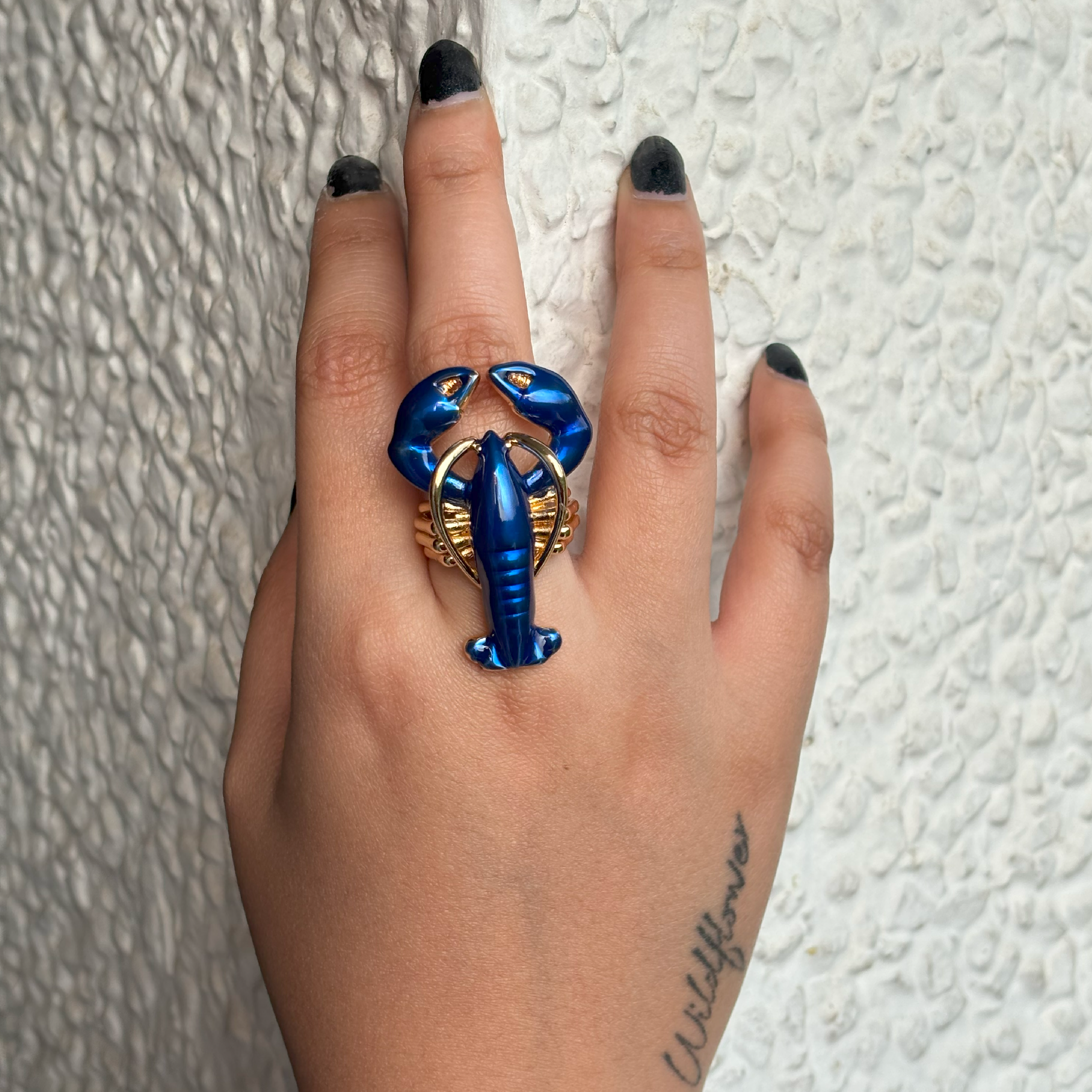 Tide Lobster Open Ring