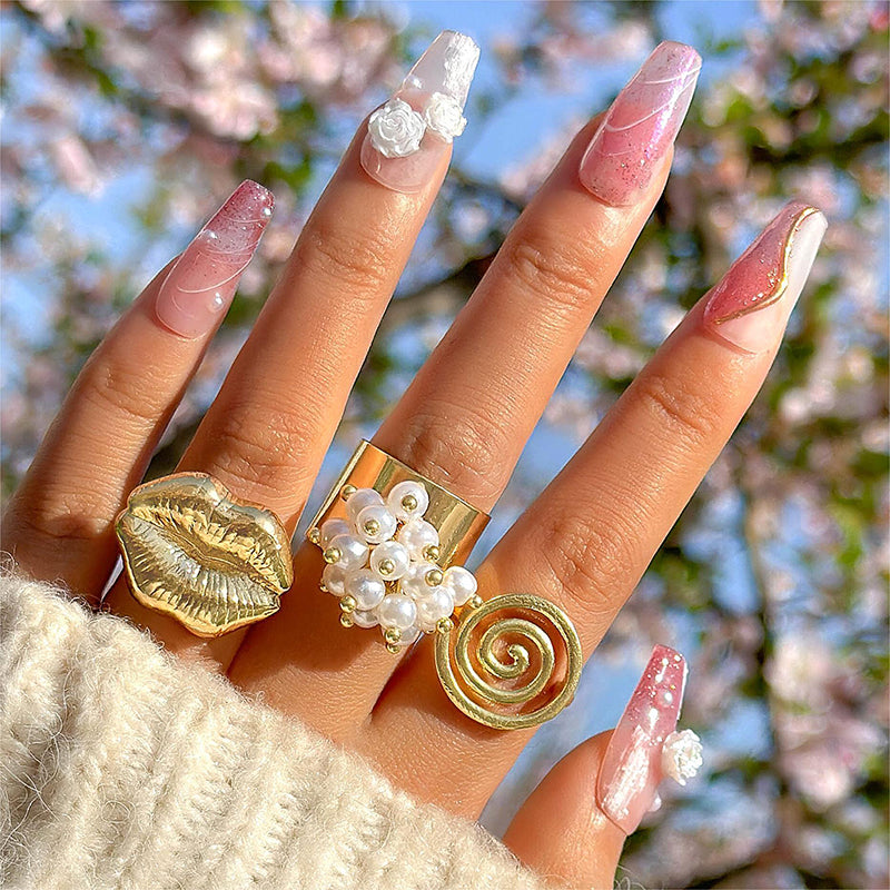 Luxurious Lips Alloy Rings